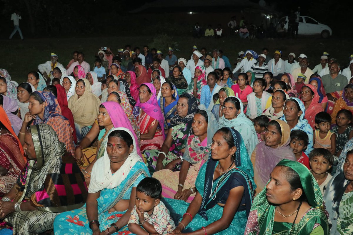 Chaitar_Vasava's tweet image. સ્વાભિમાન યાત્રાના પાંચમા દિવસે, નવ નિર્માણ ચિકદા તાલુકાના કેવડી, સામરપાડા, જામની, હરિપુરા,વડપાડા, ગંગાપુર ગામોની મુલાકાત લીધી, મોટી સંખ્યા માં લોકો હાજર રહ્યા, લોકોની વિવિધ રજૂઆતો સાંભળી અને જલ્દી ઉકેલ લાવવા  ખાતરી આપી.
@AAPGujarat @AamAadmiParty