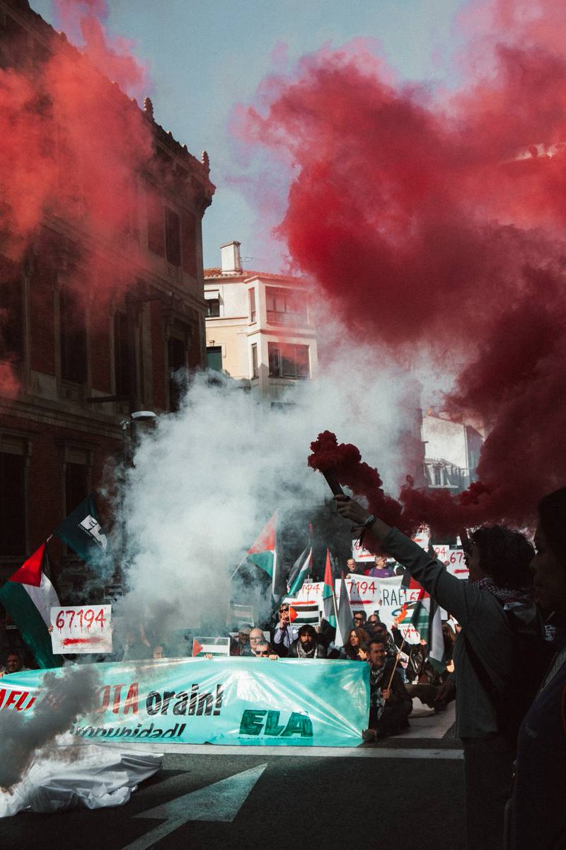 <a href="/ELADonostia/">ELA Donostia</a> <a href="/ELAGasteiz_/">ELA Gasteiz</a> <a href="/ELANafarroa/">ELA Nafarroa</a> <a href="/LakuntzaMitxel/">Mitxel Lakuntza</a> <a href="/ELAIbaizNerbioi/">ELA Ibaizabal-Nerbioi</a> <a href="/ELAEzkerKadagua/">ELA Ezkerraldea-Kadagua</a> <a href="/ELAUrolaKosta/">ELA Urola Kosta</a> <a href="/ELAGernikDurang/">ELA Gernika-Durango</a> <a href="/ELAOriaGoierri/">ELA Oria-Goierri</a> <a href="/ELAHezkuntza/">ELA Hezkuntza</a> <a href="/ELAEskumaldea/">ELA Eskumaldea</a> <a href="/ELAOsakidetza/">ELA Osakidetza</a> <a href="/ELANazioartea/">ELA Nazioartea</a> <a href="/ELAFeminista/">ELA Feminista</a> <a href="/MRAFundazioa/">MRA Fundazioa (@MRAfundazioa@masdodon.eus)</a> 📍 Iruñea 

#U15 #BoikotIsrael #PalestinaAskatu