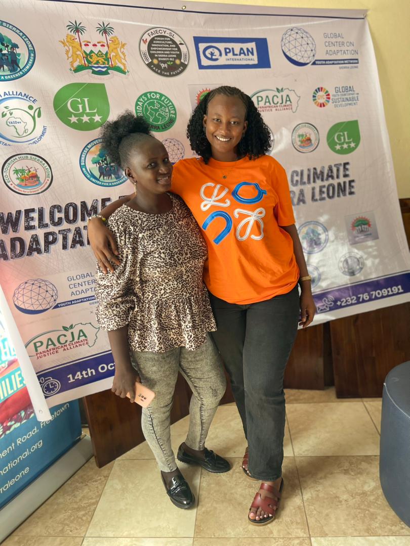 FFF_SierraLeone's tweet photo. Our Executive Director  @RoselineIsata and a cross section of the FFF SL team in Freetown represented at the Youth consultation on Nationally Determined Contributions 💪 🙌 (NDC) National Adaptation Plan (NAPs)!

#Youth4AdaptationActionDay
@yasdevsl2023 
@Fridays4future https://t.co/UAd83UUn4I