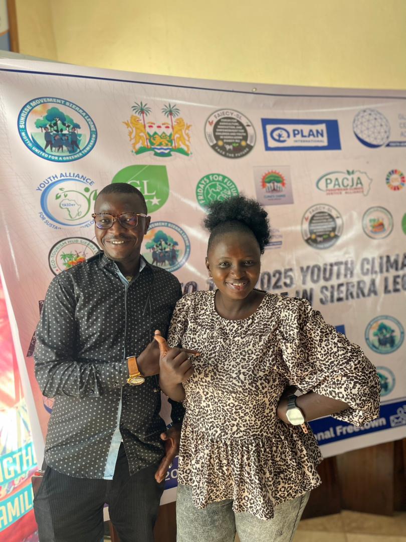 FFF_SierraLeone's tweet photo. Our Executive Director  @RoselineIsata and a cross section of the FFF SL team in Freetown represented at the Youth consultation on Nationally Determined Contributions 💪 🙌 (NDC) National Adaptation Plan (NAPs)!

#Youth4AdaptationActionDay
@yasdevsl2023 
@Fridays4future https://t.co/UAd83UUn4I