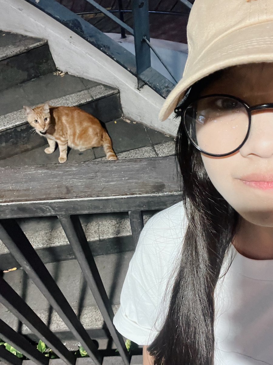 akhirrnyaaa 2shot sama seleb fx…susah bgt foto sm km cing 😭😭