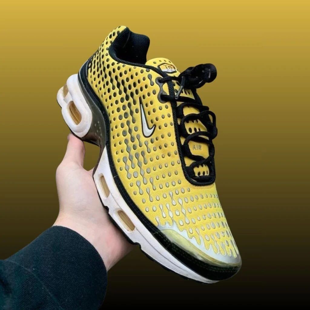Ein echter Klassiker wird morgen zurückkommen! ✅
Hier sind alle Stores: 
➡️ deadstock.de/sneaker-releas…
