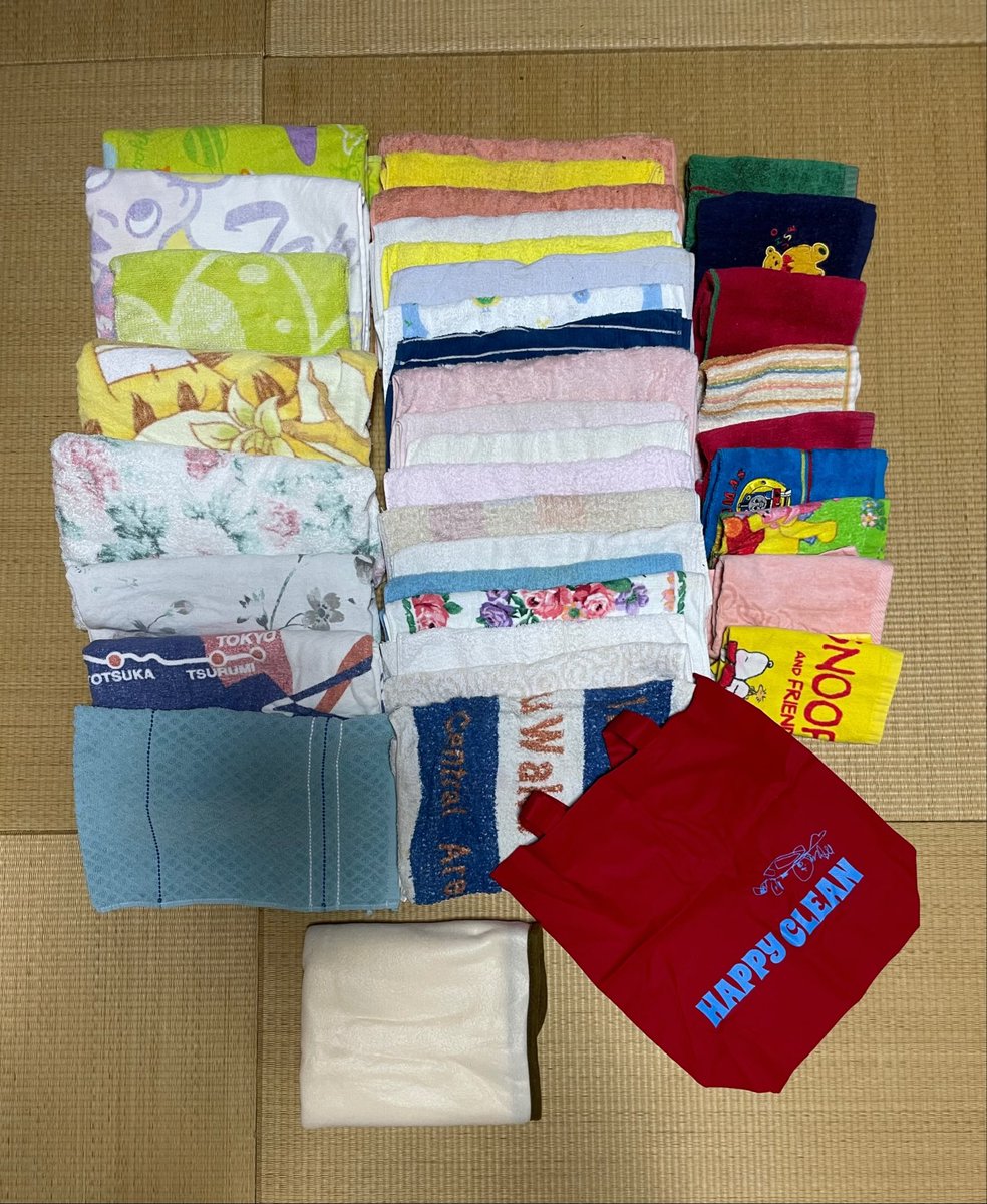 わーっ‼️
またまた
T.Sさまから
大量の贈り物🎁が
届きました＼(^^)／
大変助かります🙇
ありがとうございました🙏