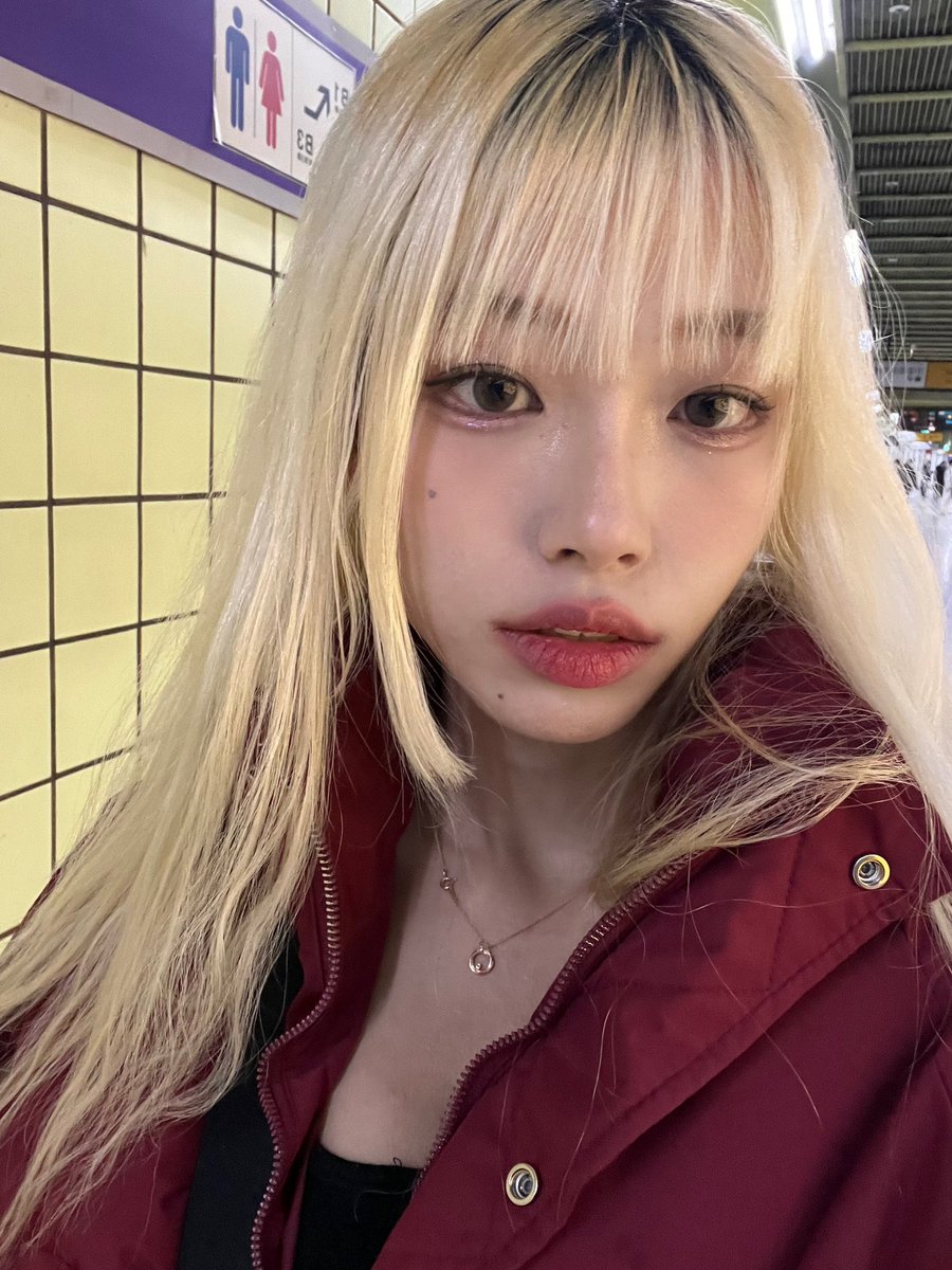 梅田か難波で合流出来る人いますか！！
朝まで遊ぼ？♡