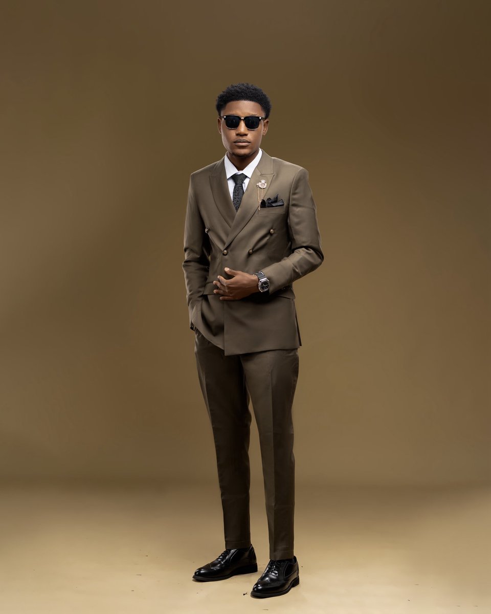 chiefdaddy0x's tweet image. Finally, I got inducted and took my oath into the noble profession of Medical Laboratory Science today, adding two titles to my name, Yusuf Ridwan BMLS AMLSCN.
It wasn’t easy but I did it, Alhamdulillah.
Now please shill me jobs and projects to yap about, thank you ❤️