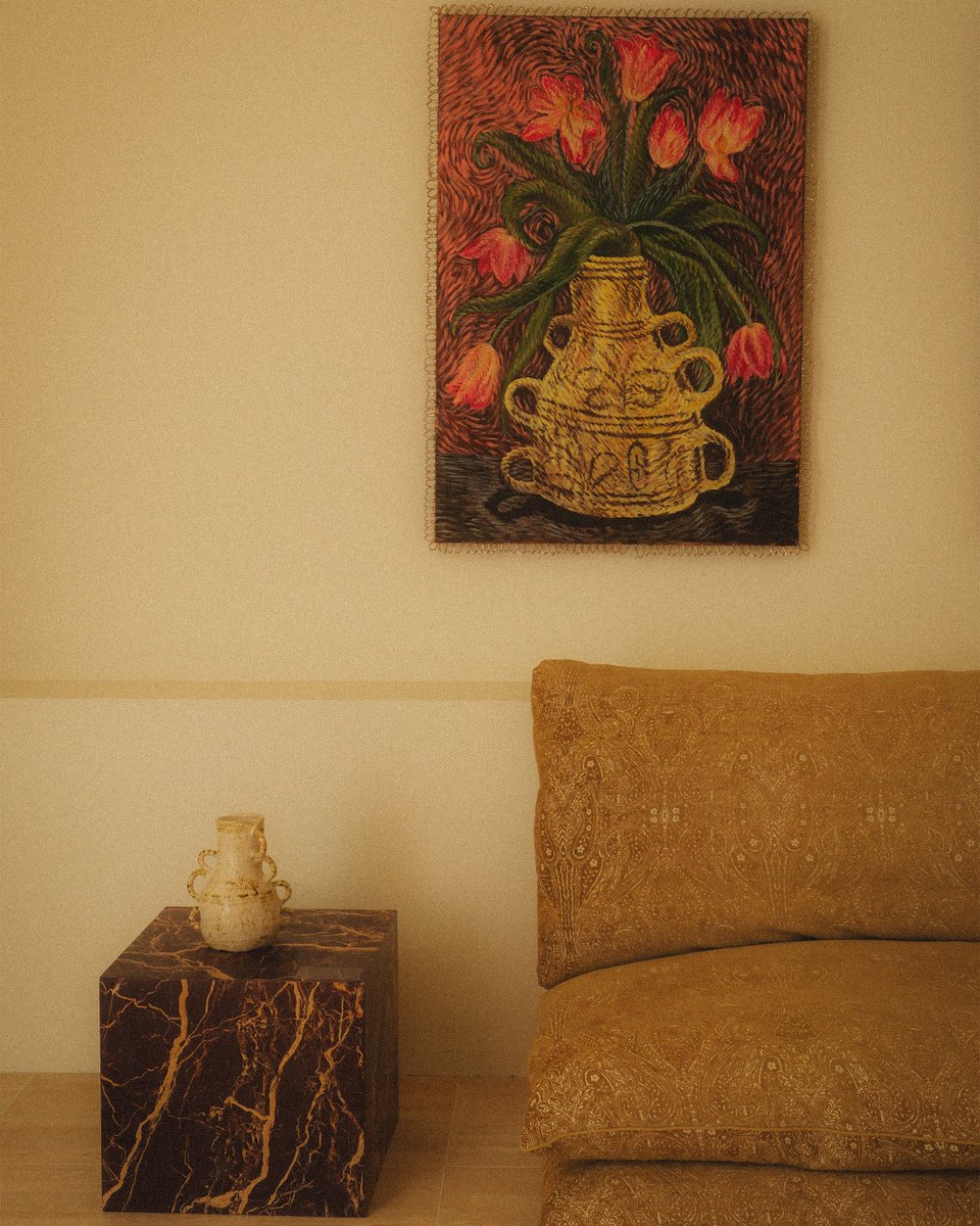 Nanushka tweet media