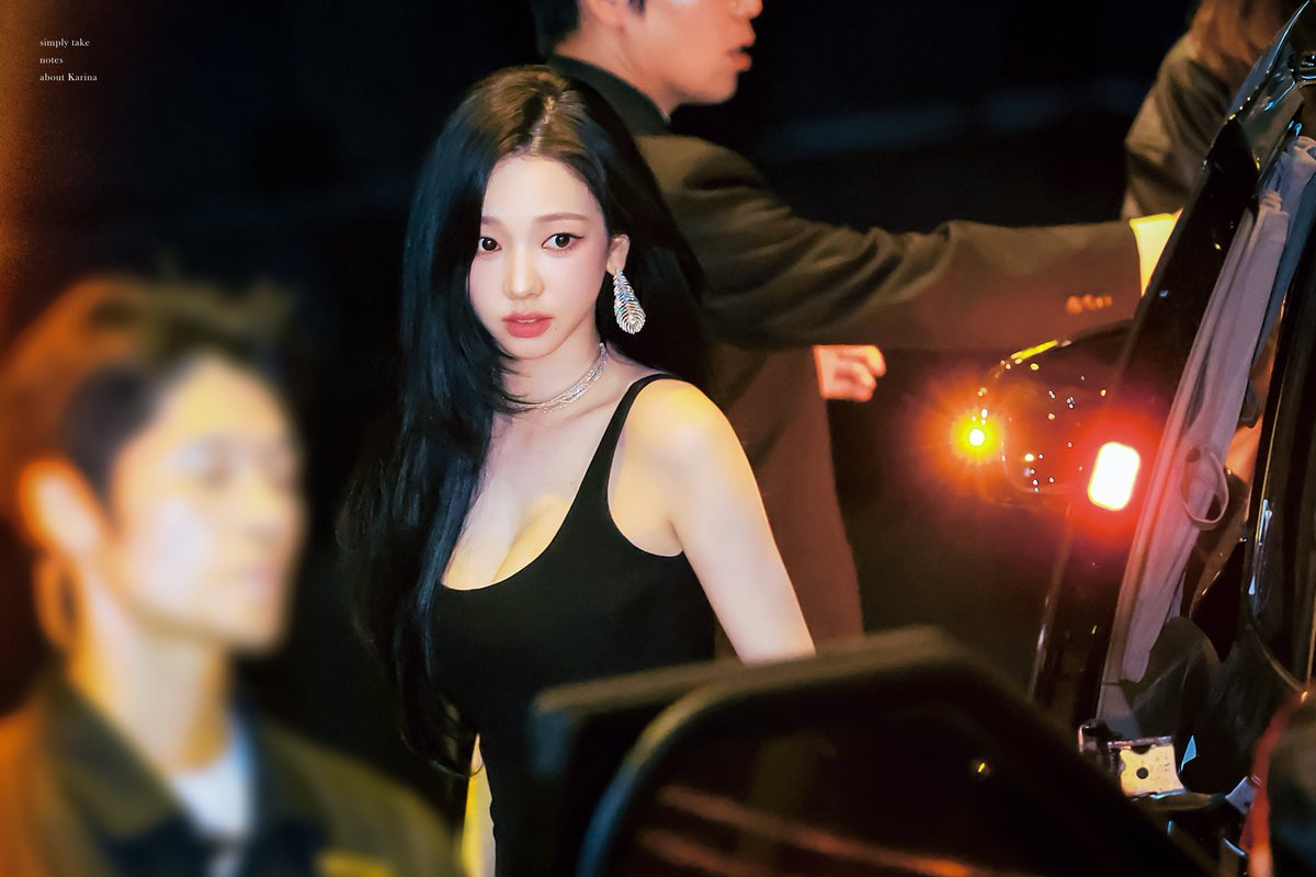 notes0411's tweet image. notes184｜251015

#카리나 #Karina #カリナ #에스파 #aespa