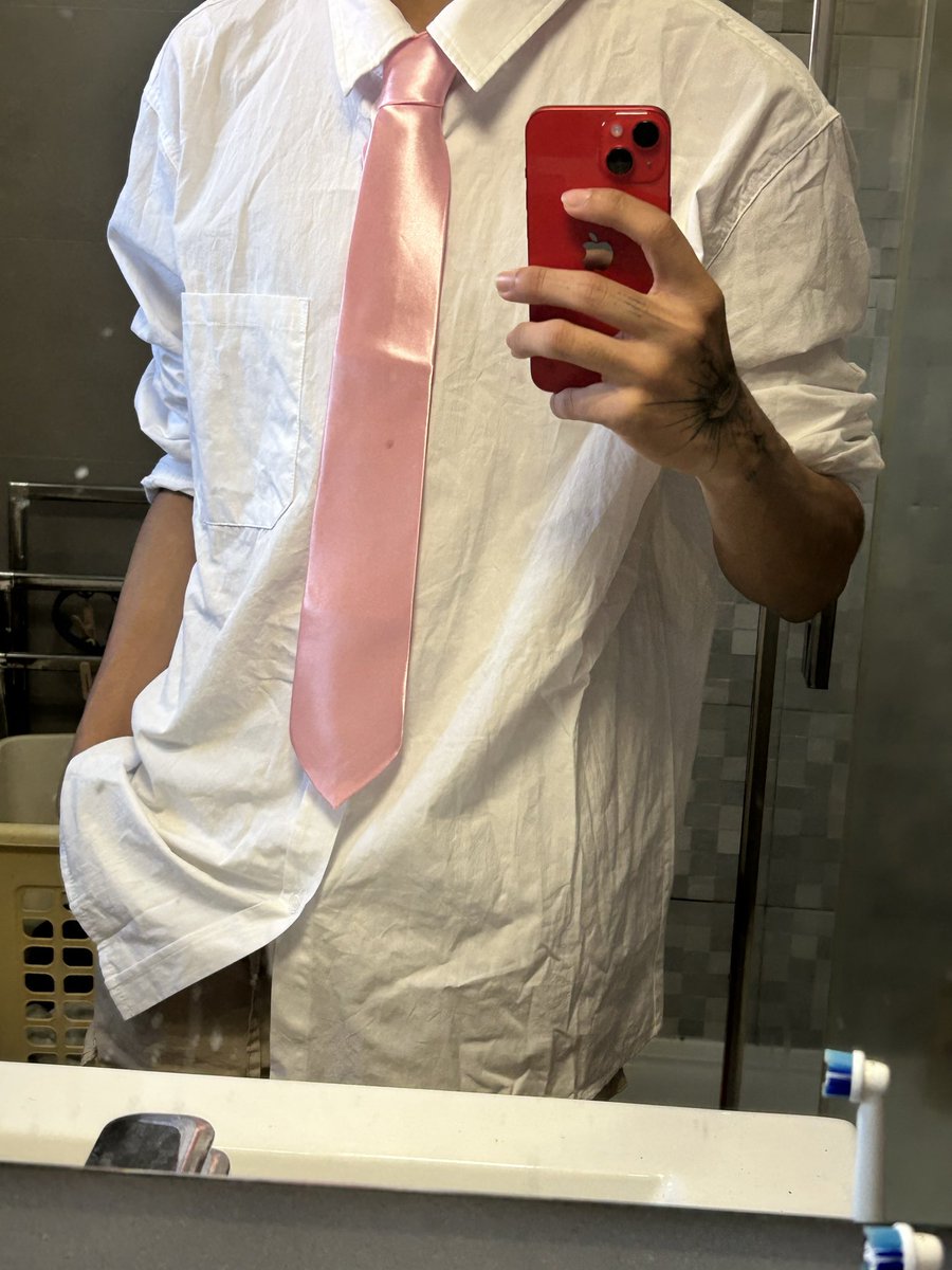 komy コミ tweet media