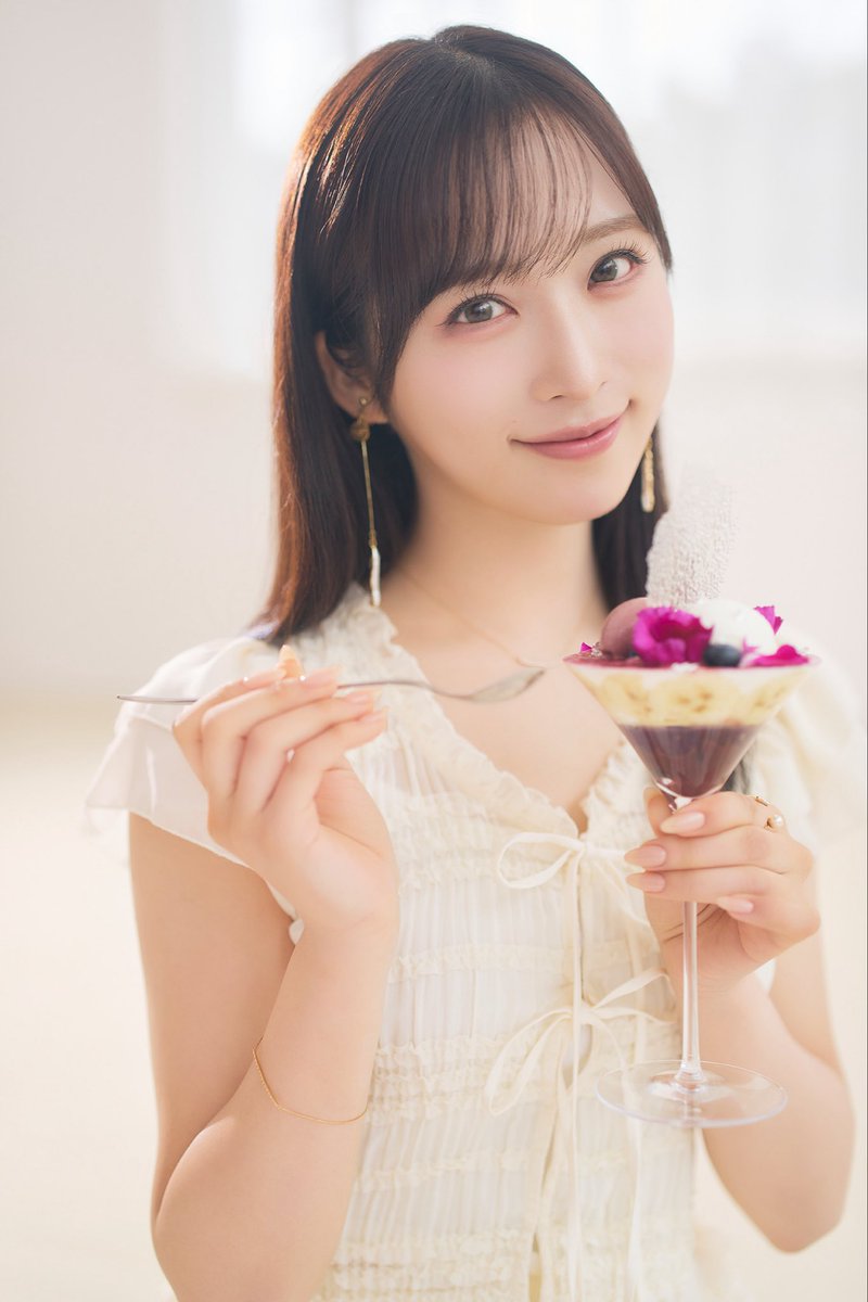 ご報告🪄🍰🫧

10/22～30開催のufu.fesで
コラボパフェを販売します🌙
(私のコラボパフェは26日から発売です！)

私の大好きなアサイーボウルを
パフェにしちゃいました！
私のこだわりがいっぱい詰まったパフェ！
ぜひ、食べに来てくださぃぃ🥄🤍

パフェのお渡し会もあります！