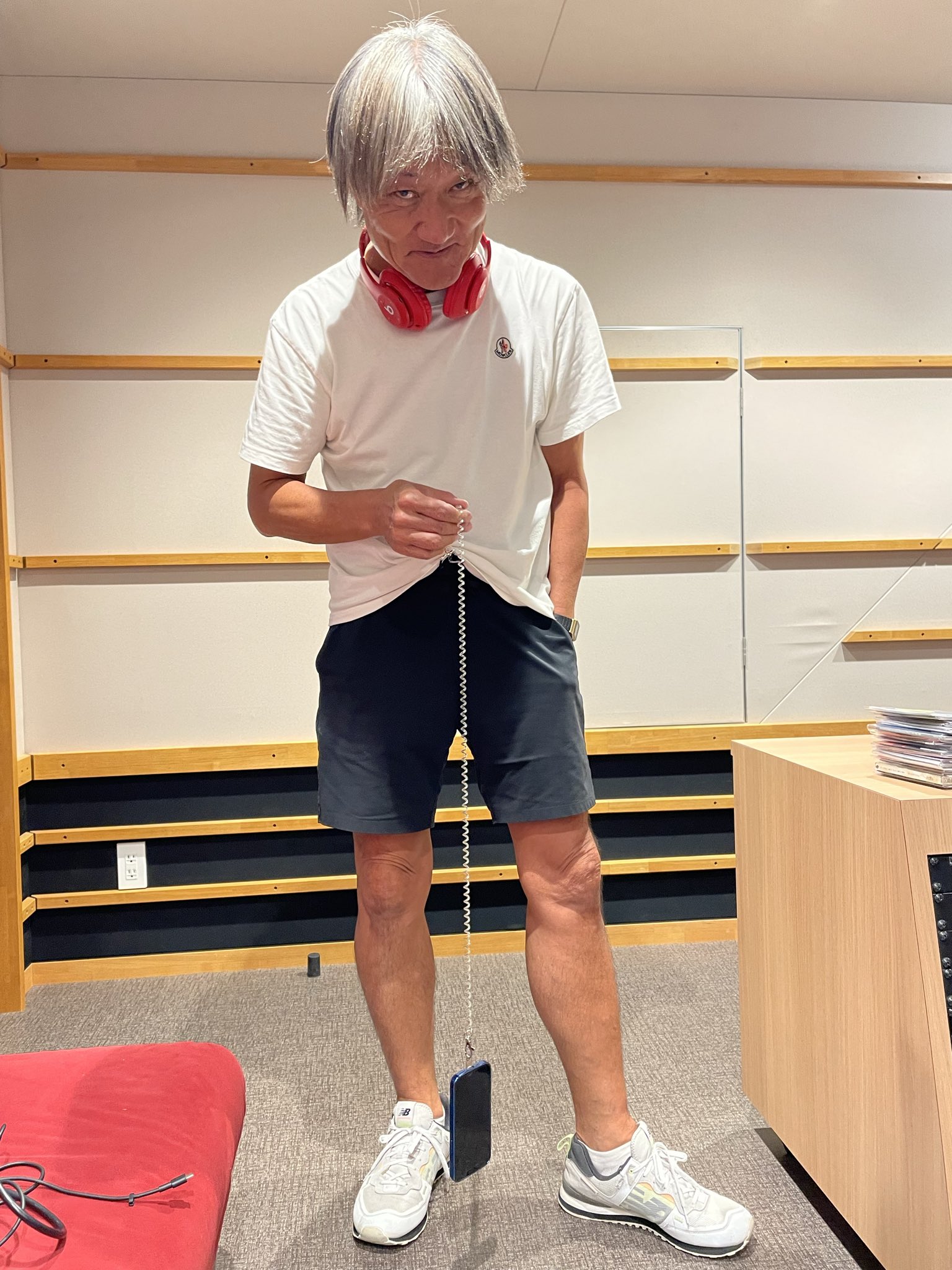 beat365官网 56320.vipilU - অনুসন্ধান / X