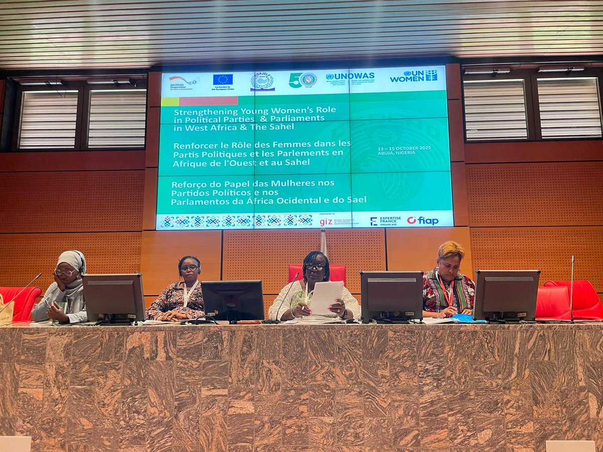 A united effort in Abuja: <a href="/ecowas_cedeao/">Ecowas - Cedeao</a>, <a href="/EUinNigeria/">EU in Nigeria 🇪🇺🇳🇬</a>, <a href="/giz_gmbh/">GIZ</a>, @UNOWAS &amp; <a href="/UN_Women/">UN Women</a> are joining forces with @ROAJELF to strengthen young women’s participation and representation in political parties and parliaments across West Africa and the Sahel. #PeaceAndSecurity