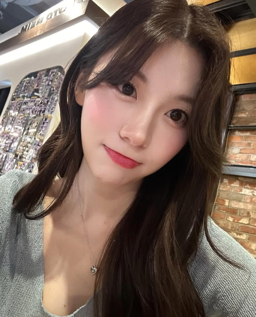 咋辦 我真的吃下去了
親兄弟親子丼 現在他弟弟很暈 
我該怎麼做…