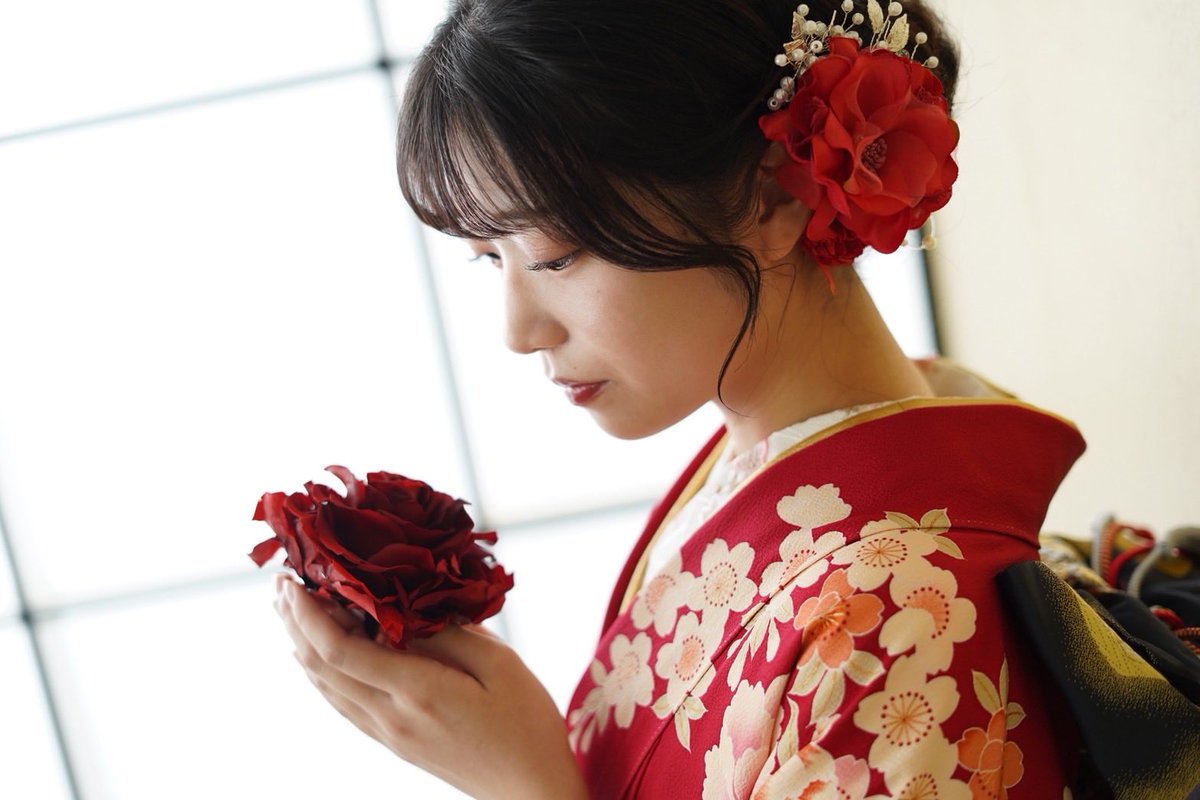 前撮りのデータ届きました！
私はママ振りです👘🤱
色んなパターン撮っていただいたので少しずつ分けて載せていきますね🌼
#成人式　#20歳   #前撮り