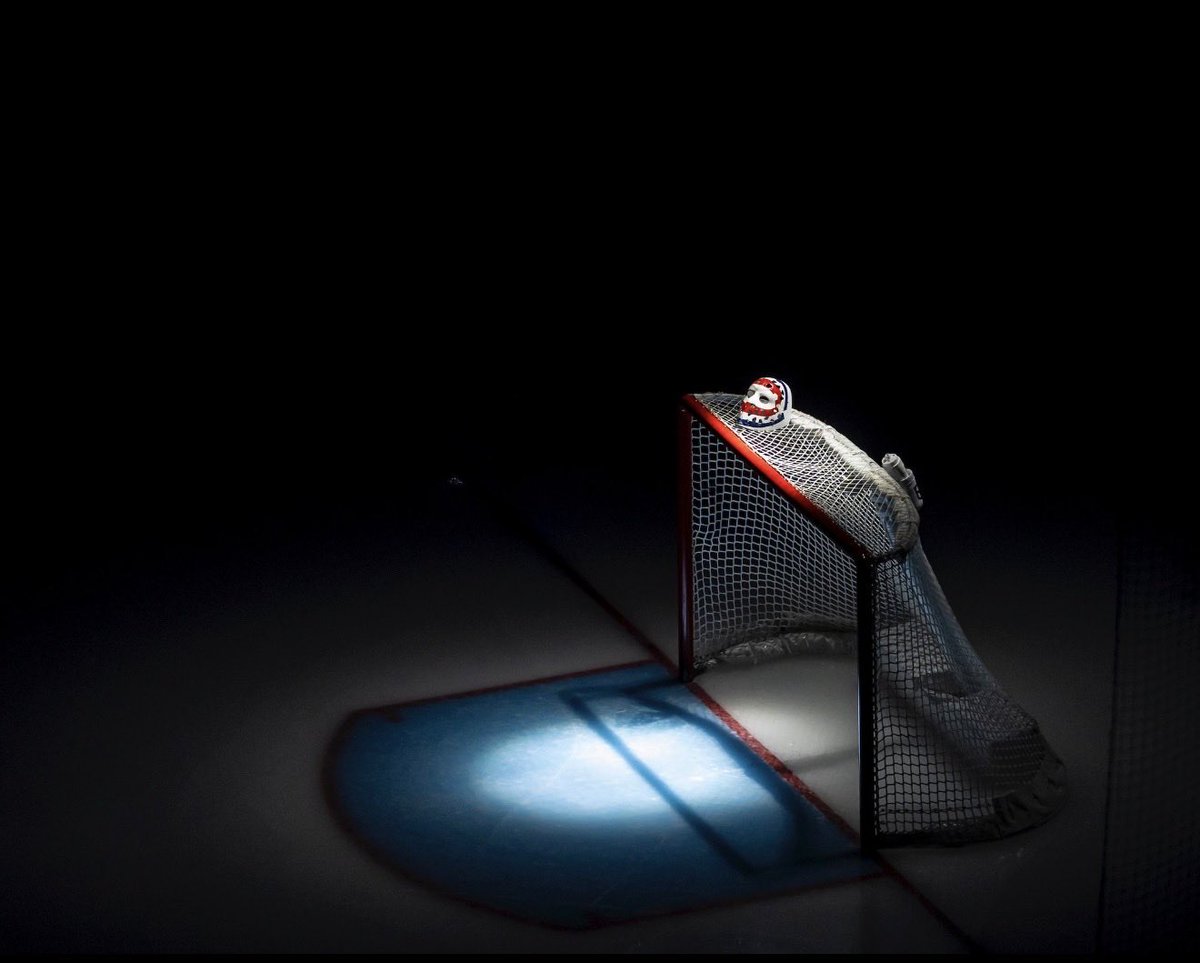 Chris Pronger (@chrispronger) on Twitter photo What an amazing tribute to one of the all time great Habs and goaltenders ever to play the game. Incredible human too. Tip of the cap to the <a href="/CanadiensMTL/">Canadiens Montréal</a> organization! Well done. I see this and think of all the amazing photos of Ken Dryden leaning on the crossbar. 🙏🏻 #GoHabsGo What an amazing tribute to one of the all time great Habs and goaltenders ever to play the game. Incredible human too. Tip of the cap to the <a href="/CanadiensMTL/">Canadiens Montréal</a> organization! Well done. I see this and think of all the amazing photos of Ken Dryden leaning on the crossbar. 🙏🏻 #GoHabsGo