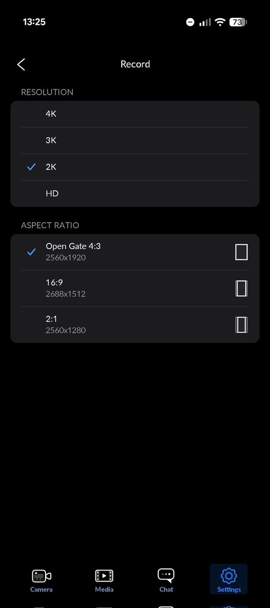 Pranav_Dupati's tweet image. Google is all about downgrades. 
Pixel 7 (Tensor G2)- 2K Open Gate 4:3 support 
Pixel 9 (Tensor G4)- 4K Open Gate 4:3 support 
Pixel 10 (Tensor G5)- 2K Open Gate 4:3 support 
Yet Google fanboys still talk about &quot;camera processing&quot; when the latest and greatest Pixel 10 is worse.