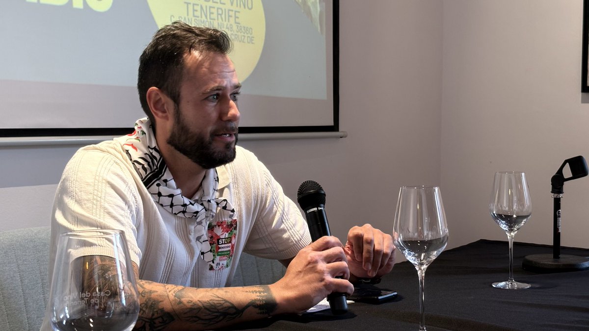 🔚 Clausuramos la Jornada Mujeres Rurales con la intervención de Fran San José, secretario general de CCOO Industria.

El futuro del campo y de la industria alimentaria no se puede construir sobre la precariedad y la invisibilidad de la mujer 🌾✊🏽

#MujeresRurales