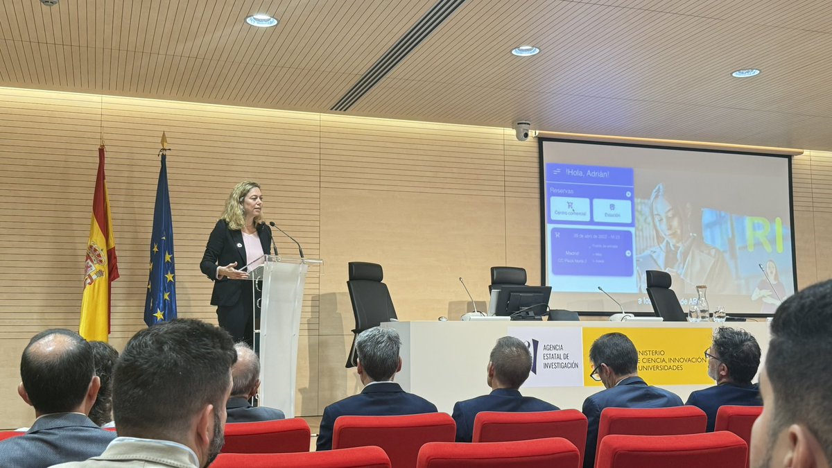 ThinkTur's tweet photo. @PlataformaPtec @SomosSacyr @Adif_es @CemosaOficial @bioplat @urbaser_ @AIFotocatalisis @aimplas @ComunidadMadrid @AgEInves @mitecogob @plataformaEE @CARTIFCT @iberdrola @itenergia @SmartLivingPlat @CTSolutionsG @Siemens @tecnalia @Fundacion_ONCE Clausura la jornada Elisa Rivera Mendoza, Directora de Planificación, Coordinación y Transferencia de Conocimiento de @CienciaGob agradeciendo el papel de las plataformas tecnológicas en la promoción de la I+D+i en las ciudades y territorios @AgEInves https://t.co/xGwcRkT4hs