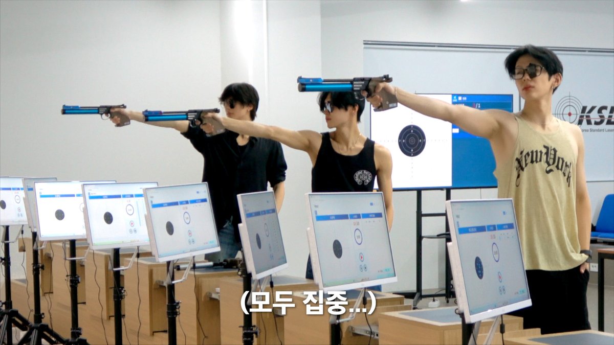 우리 팀이 이길 것 같아요⚽️🔫 | RIIZE 라이즈 2025 추석특집 아이돌스타 선수권대회 연습 비하인드

youtu.be/2l2FhxYp5QI

#RIIZE #라이즈
#RISEandREALIZE 
#Behind