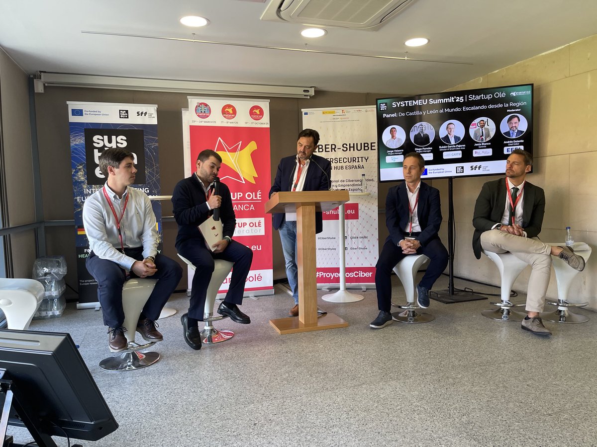 Primer día de #StartOle en Salamanca y comienzan las mesas redondas:
“Castilla y León al Mundo”
👉🏼 Jorge Velasco, <a href="/Cidaut/">Cidaut</a> 
👉🏼 Diego Paredes, #fundaciontatiana
👉🏼 Rubén García-Pajares, <a href="/CARTIFCT/">CARTIF</a> 
👉🏼 Jesús Blanco, <a href="/empleojcyl/">Empleo Castilla y León - eCyL</a> 

#talento #empleo