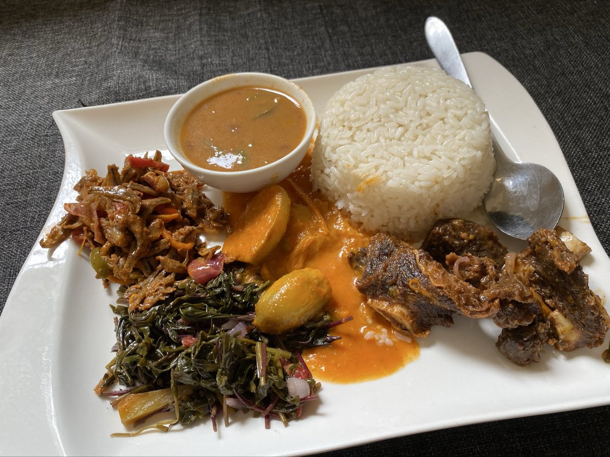 Ukuu wa Mungu ni Mkubwa Sana..

Eeh Baba Bariki na Masingo Mother Waliotelekezwa huku mtaani.

😂😂😂