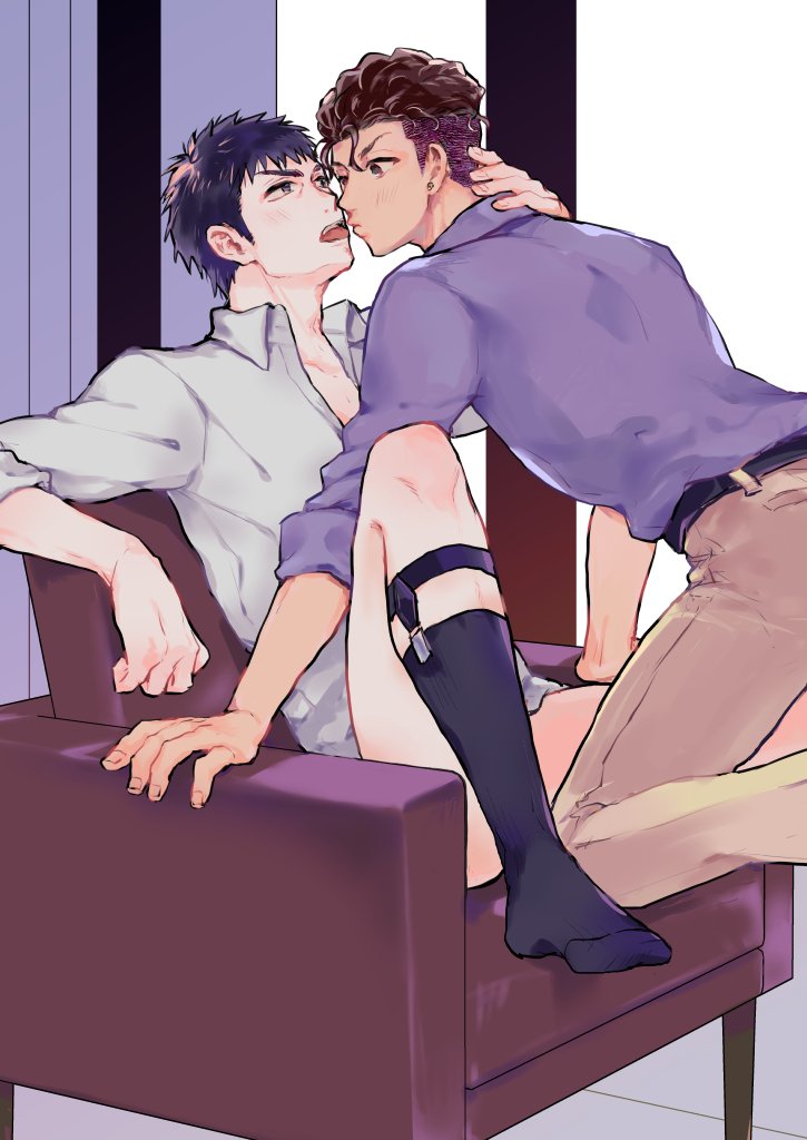 残りサンプルが全部R18なのであげられる絵がない～～～～ので表紙の元絵でも載せときます👍
今回パンツ中出しちゃうやついつか描きたかったので描けてうれし！そしてパンツ外もあります🥳
pixiv.net/artworks/13631…