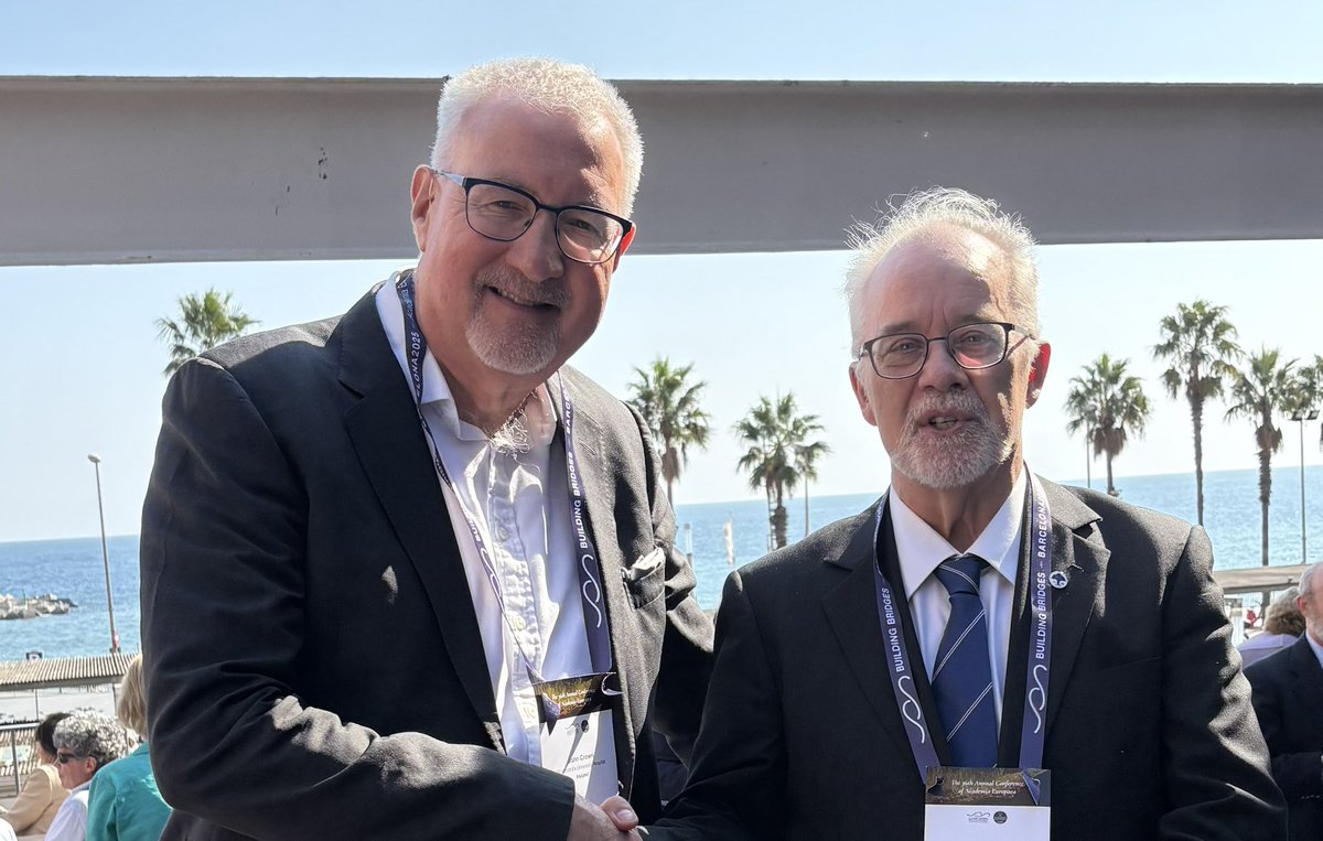 ProfJohnCrown tweet media