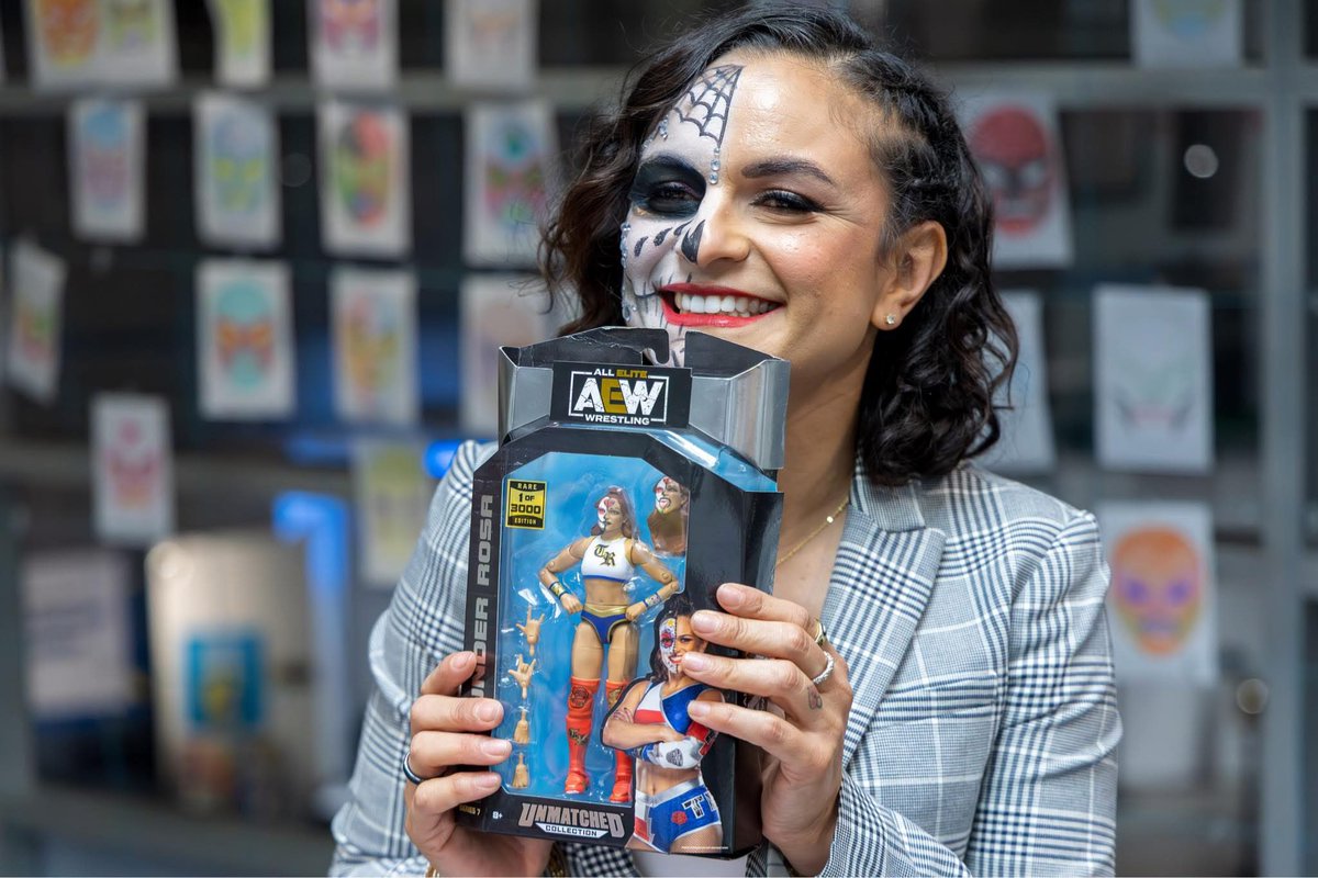 Can’t you see the resemblance?