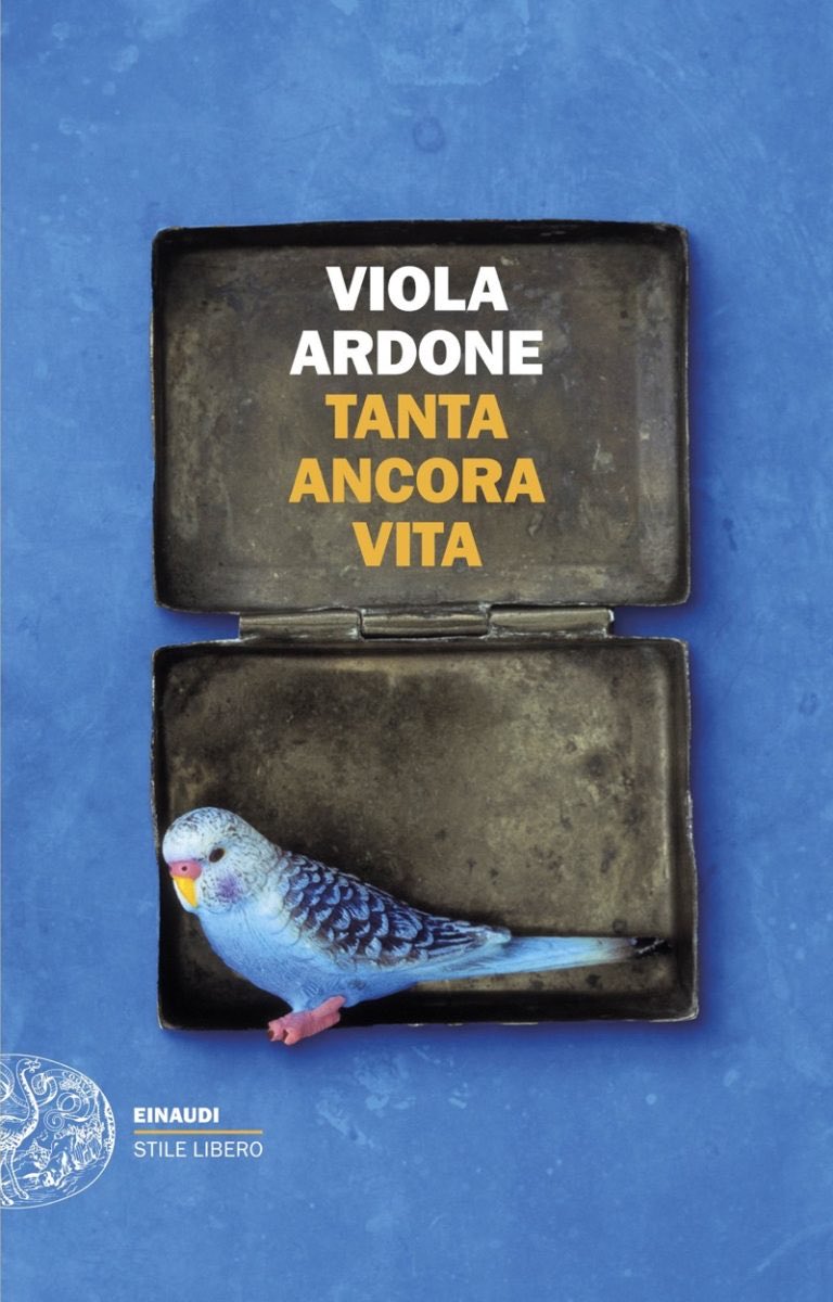 Tanta ancora vita 👉🏼 thrillernord.it/tanta-ancora-v…
Vita sorgerà dal fango in cui si è calata, per costruire un futuro nuovo.

#novità #Review #narrative #ebook  
#libridaleggere #TantaAncoraVita #ViolaArdone #ebookstagram #bookstagramitalia