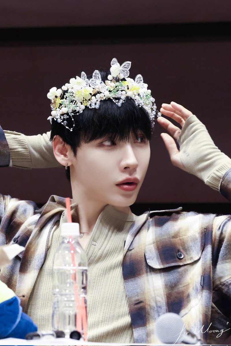 🌸

#전웅 #JEONWOONG
#AB6IX #에이비식스