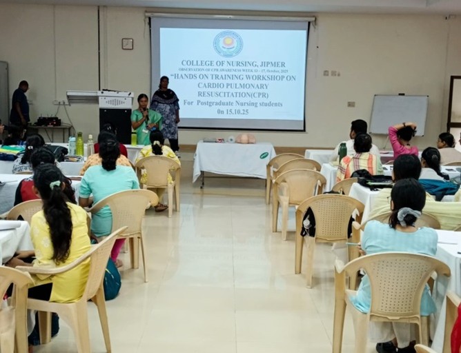 OfficialJipmer's tweet photo. The College of Nursing, JIPMER observed #CPRAwarenessWeek2025 (13–17 Oct) as per the MoHFW notification.
Highlights: 🩺 CPR Pledge by 250 students 🏥 Hands-on CPR Workshop for PGs 🎯 Quiz for UGs with mementos & certificates
#JIPMER #CPR #NursingEducation #PublicHealth https://t.co/S2MDKAdkmI