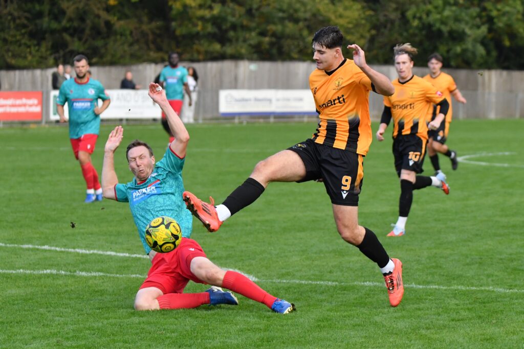 Stuart Gibson tweet media