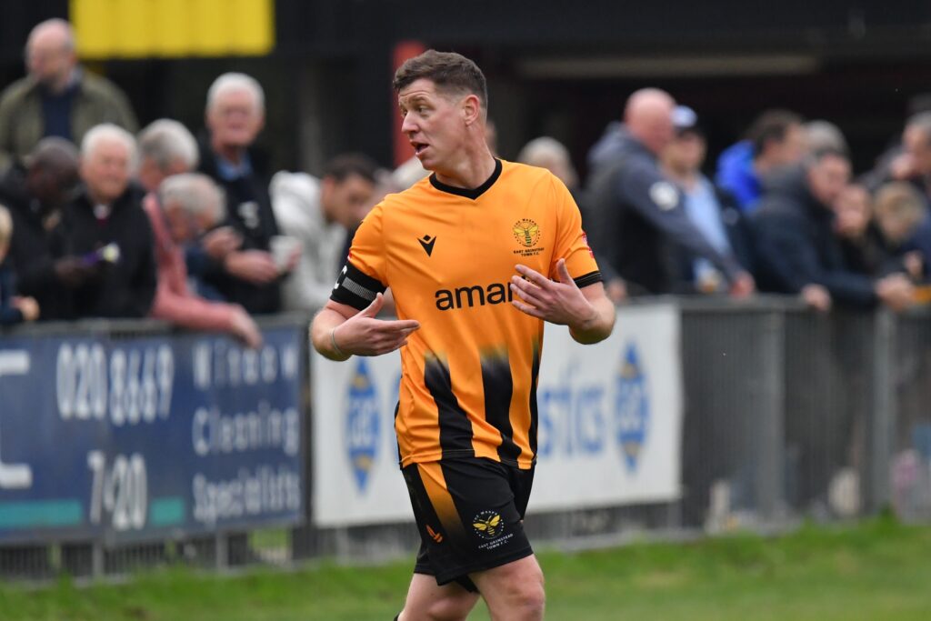 Stuart Gibson tweet media