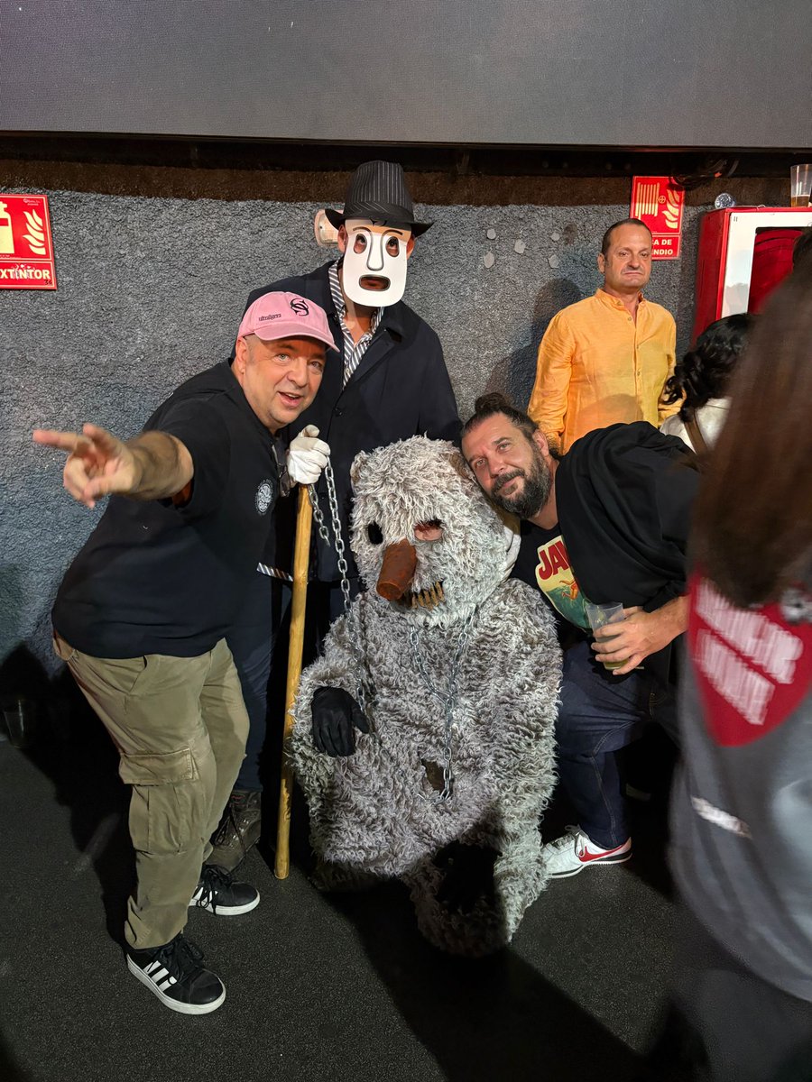 Ayer estuvimos en ULTRALIGERA - PEDAZO DE CONCIERTO