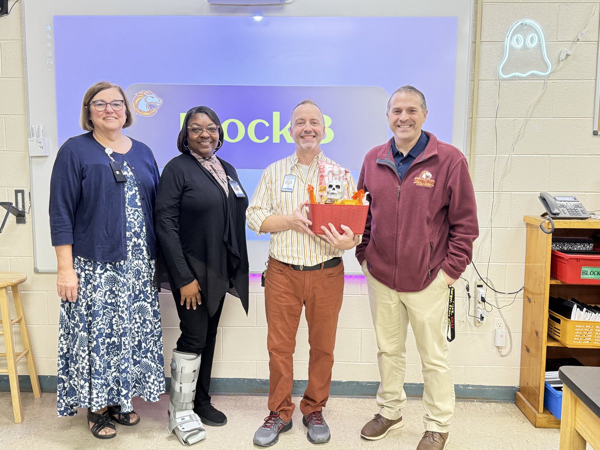 JYMS Chargers tweet media