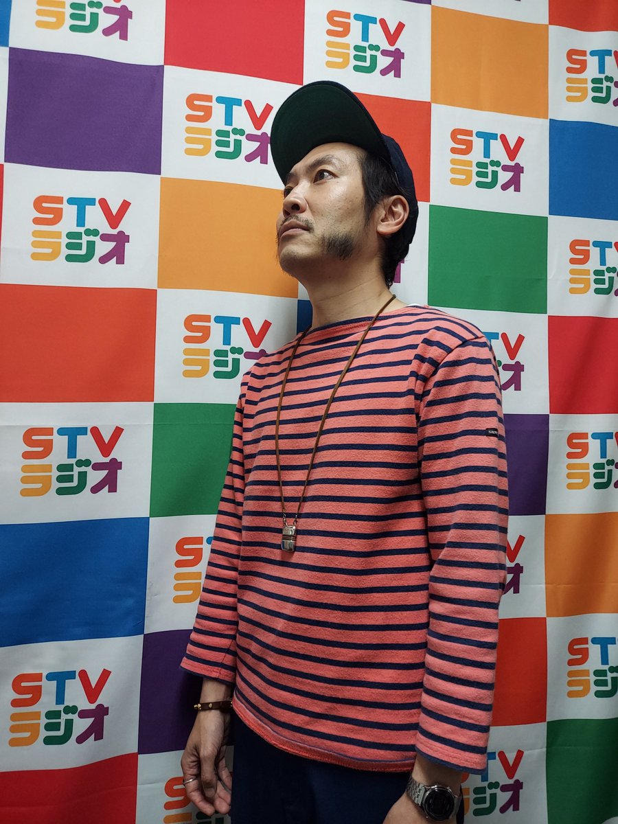 📻サタデーナイトステーション　ラジオ上杉📻

毎週土曜日午後７時～午後９時OA✨
#上杉周大 がおしゃべり🎤👄

秋…寒くなってきました。
皆様体調にはくれぐれも、お気をつけ下さい。
「いいことがある」
口にして生きていきましょう。

✉ ru@stv.jpまで👀

#stvradio #ラジウエ #サタデー #土曜日