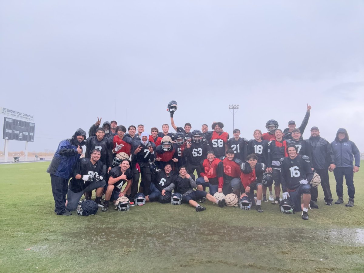 SRCgridiron's tweet photo. What rain? https://t.co/bPYGYIDUJn