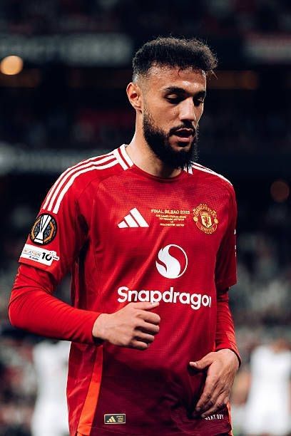 🚨 BREAKING: Noussair Mazraoui could be back for Manchester United’s upcoming Premier League clash against Liverpool at Anfield. 
[<a href="/samuelluckhurst/">Samuel Luckhurst</a>]