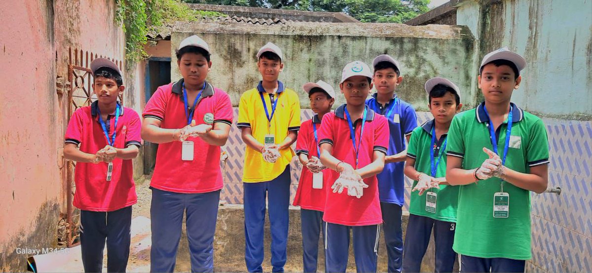 zp_subarnapur's tweet photo. 🧼 Observation of World Handwashing Day was conducted across the district, emphasizing the importance of handwashing and promoting healthy practices for a cleaner and healthier tomorrow. ✋🌍 https://t.co/d19e4nLxiG