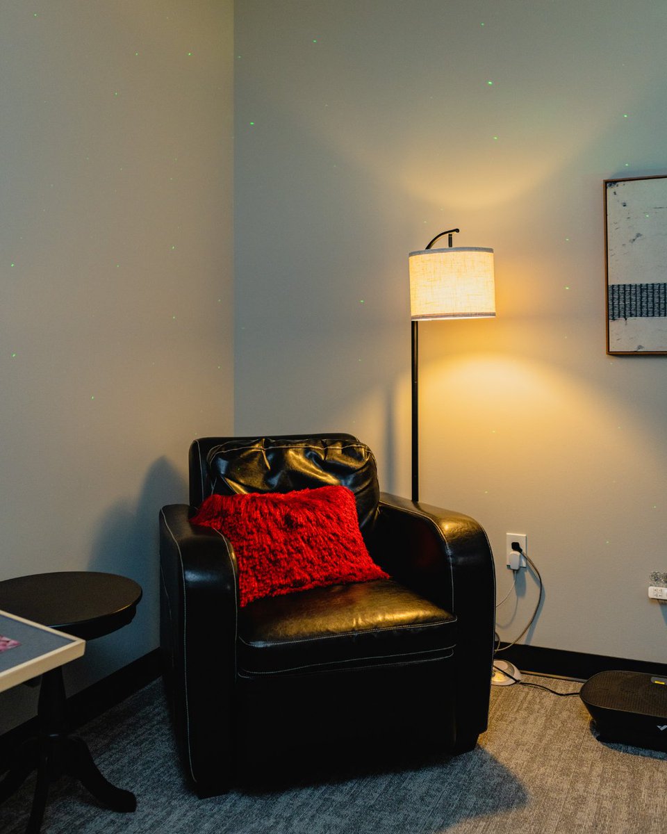 gracecollege's tweet photo. The GHAWC just got even better! Our new Counseling Center features a chill lobby, a Quiet Space (yes, with a massage chair 👀), and restful tools for students to recharge. Huge thanks to counselor Deb McEvoy and team for helping make this space possible! #GraceCollege #Wellness https://t.co/gys62O61f6