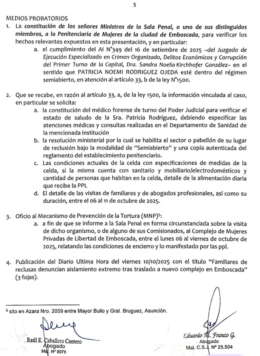 judicialesnet's tweet photo. 🔴 COMPLE
Abogados denuncian críticas condiciones de encierro en el nuevo penal de mujeres #Comple
Los abogados Raul Caballero y Eduardo Franco plantean un Hábeas Corpus Genérico en favor de tres de sus clientes, no tienen ni agua potable, alegan
👇🏻⚖️🇵🇾 https://t.co/JmMeSHgrWw