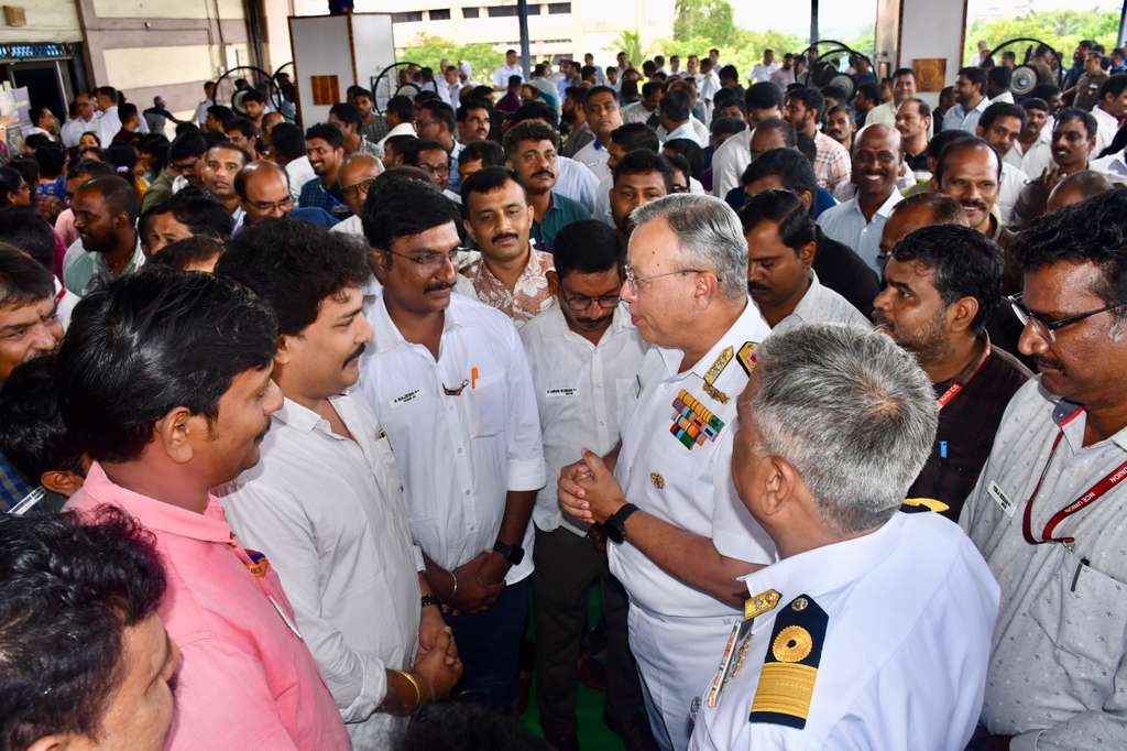 Eastern Naval Command 🇮🇳 tweet media