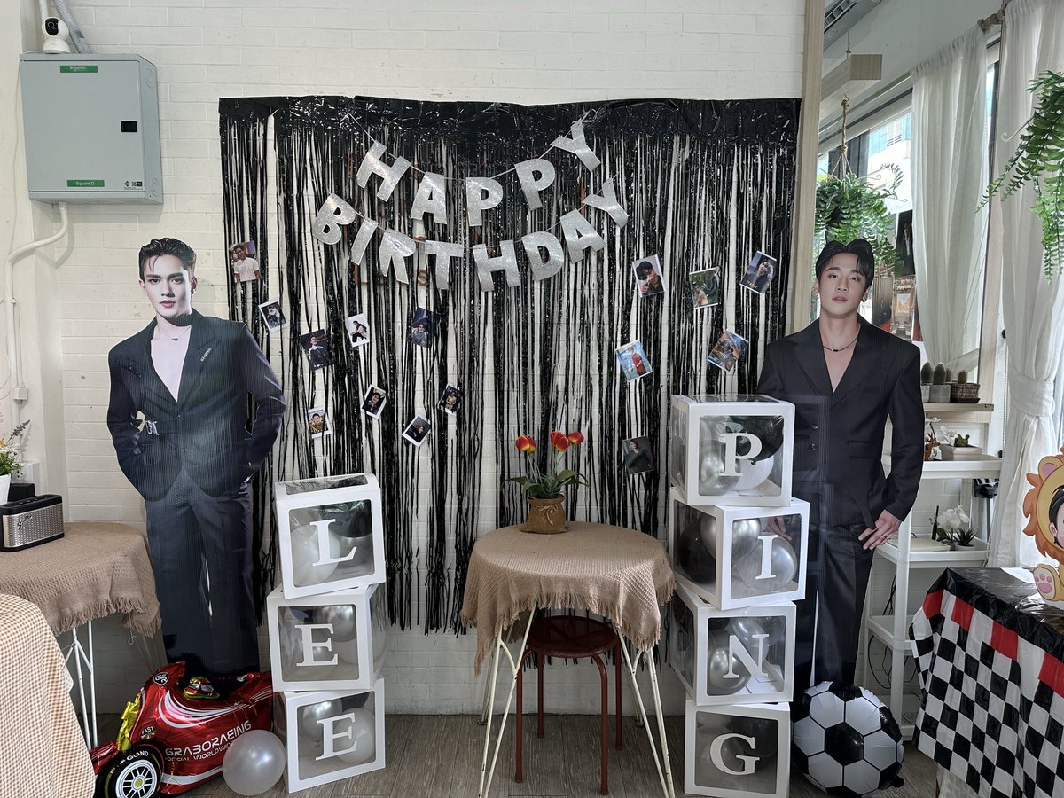 LeeAsreOfficial's tweet photo. ⏳𝑺𝒌𝒊𝒑𝑻𝒊𝒎𝒆 𝒕𝒐 𝑳𝒐𝒗𝒆𝑳𝒆𝒆 🕰️

Thank you for project Happy Birthday to Lee 🎂

Special thank : @leeasre_sg @_YuriMeow_  🙏🏻

#SkipTimetoLoveLEE
#LeeAsre @lee_wattana https://t.co/D1b3z01X1J