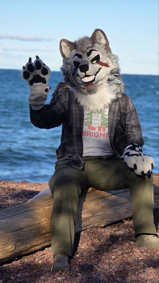 <a href="/_borkwieser/">felix 🐆</a> Tfw I have near-exactly that man’s fit ong
