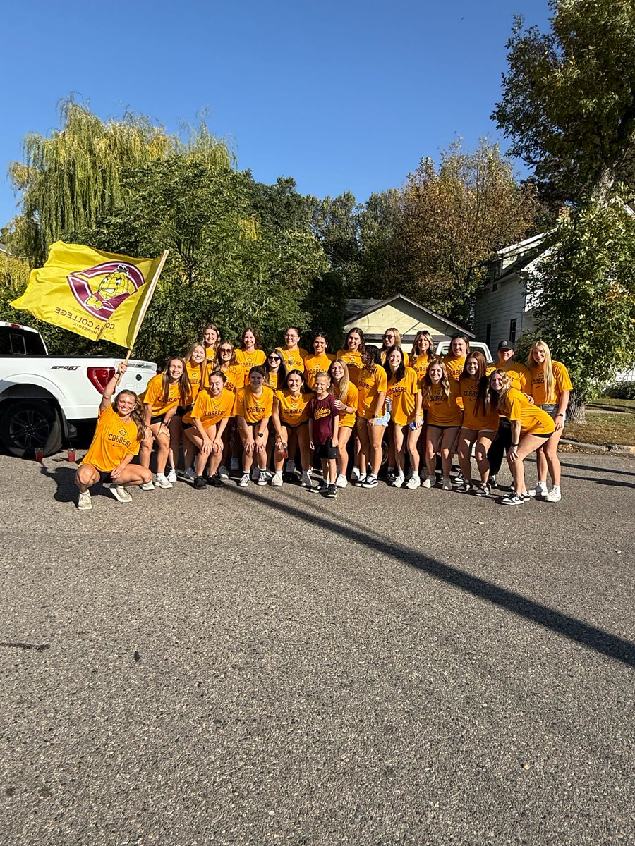 FourTheGameWBB's tweet photo. Happy First Day of Basketball to all who celebrate!! 🎉 🏀
@CobberWbb #RollCobbs https://t.co/FlacsPjpnt