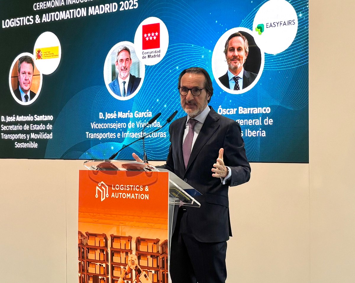 FArandaManzano's tweet photo. 🤝Ha sido un placer coorganizar la III Ceremonia Inaugural de @LogisticsSpain, en la que he participado junto al secretario de Estado de #Transportes y #MovilidadSostenible, @jasantano; el viceconsejero de Vivienda, Transportes e Infraestructuras de @ComunidadMadrid, José María García; y el director general de @easyfairsiberia, Óscar Barranco.

@IFEMA @viviendaCMadrid @transportesgob