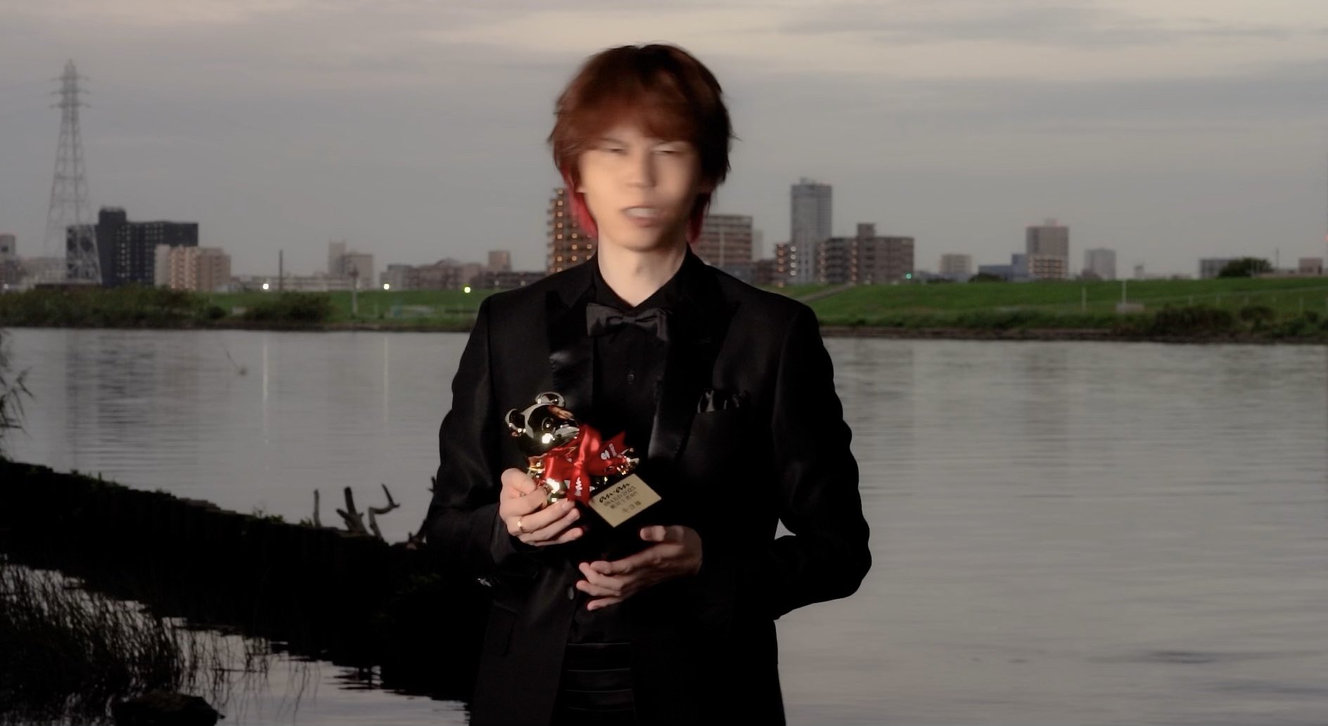 おかんとん（感謝） ゴールドボタンハイネックニットトップス＜大きいサイズ有