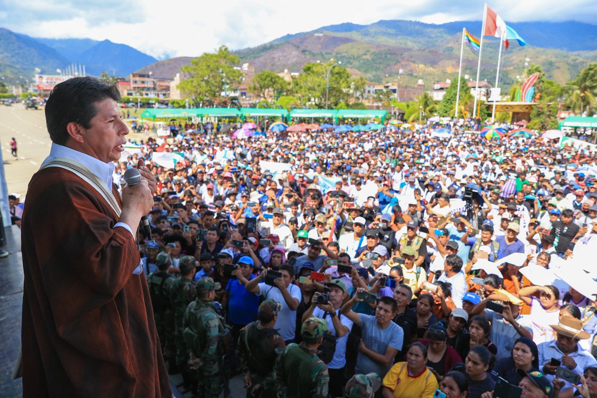 HOY, 15 DE OCTUBRE, DÍA DE LUCHA DEL PUEBLO CONTRA SUS VERDUGOS.

Hace casi tres años, el pacto criminal golpista conspiró contra la democracia y el Estado de Derecho, interrumpiendo el mandato popular que me hizo presidente constitucional de todos los peruanos.

En un simulacro