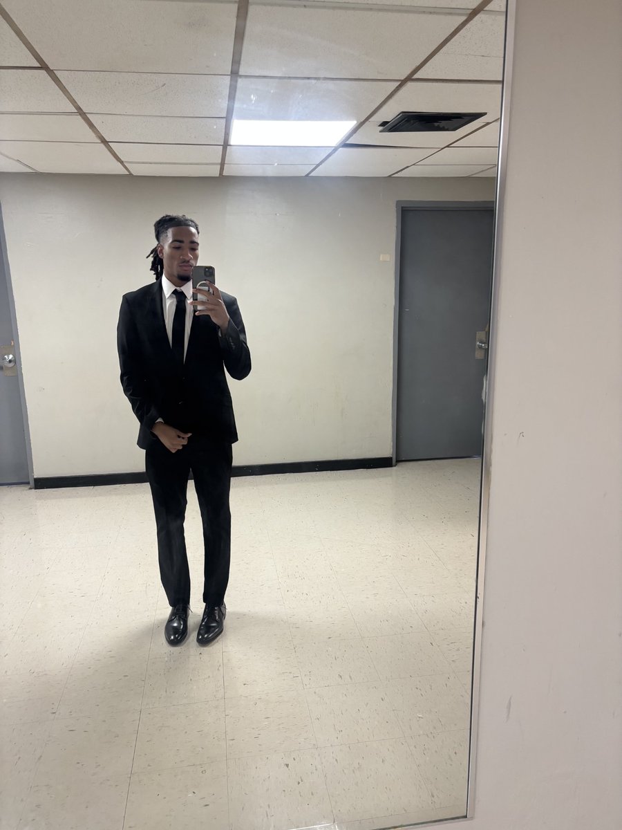 Buckthames tweet media