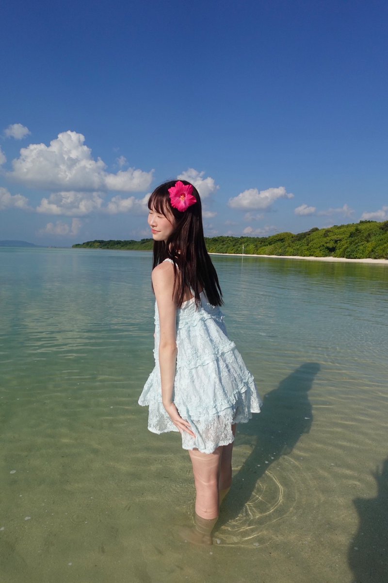 竹富島の海綺麗だったな🌺太陽眩しい〜 https://t.co/dwwwasJSYn