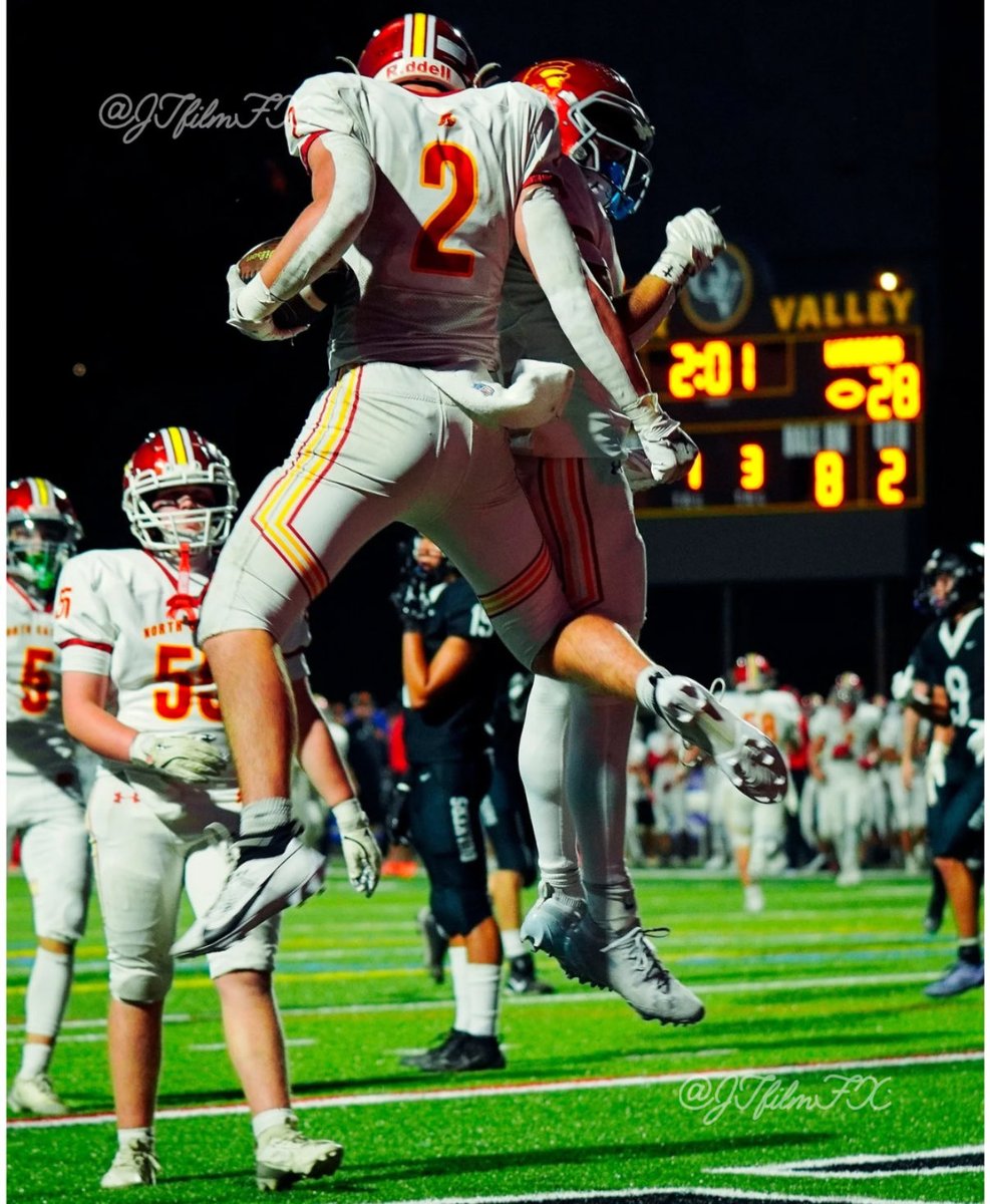 Senior Midseason Highlights:
Versatile Football Player w/ Multi-Positional Value

Senior tape features TE/OLB and Special Teams capabilities — Junior Highlights feature WR/ATH skill set

Check out my highlights- hudl.com/v/2SycjV

<a href="/michaelemcmahon/">Mike McMahon</a> <a href="/NCtrojansFB/">NORTH CATHOLIC FOOTBALL</a>